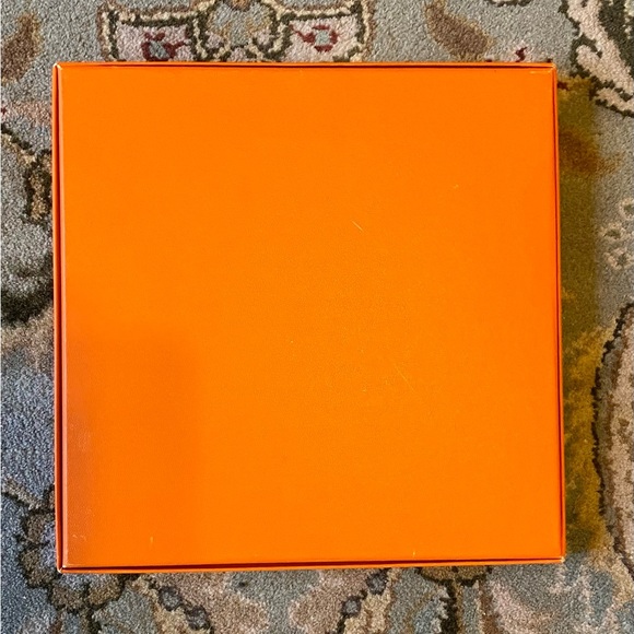 Hermes France  35+" Sq Black Red Grey Gold Silk Scarf- Keys Design & Box - Picture 7 of 7